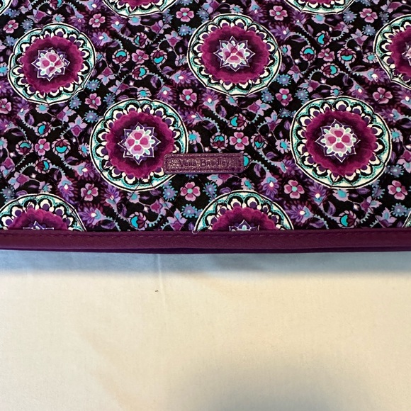 Vera Bradley Hanging Travel Cosmetic Toiletries Bag - Multi-Color Pattern - Picture 3 of 4